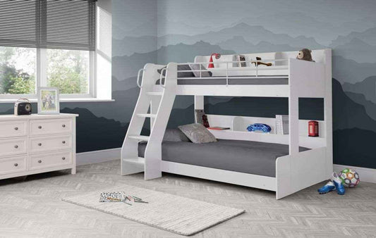 The Domino Wooden Triple sleeper
